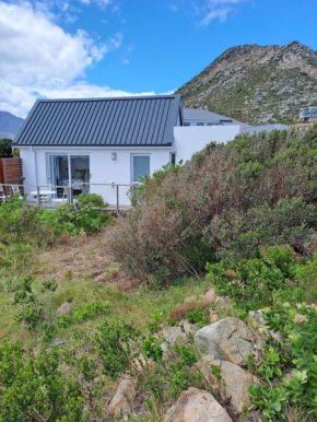 Otter Cottage in Pringle Bay